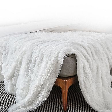 Cheer Collection Reversible Faux Fur Long Shaggy Hair Accent Throw Blanket 60"x70"