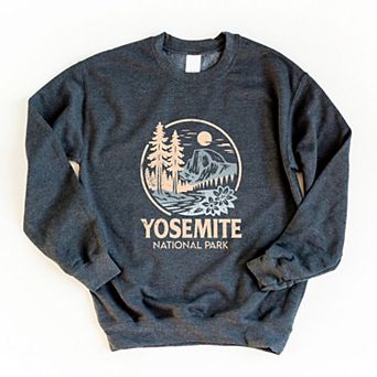 Yosemite National Park Two-Toned Circle - Women's Graphic Sweatshirt