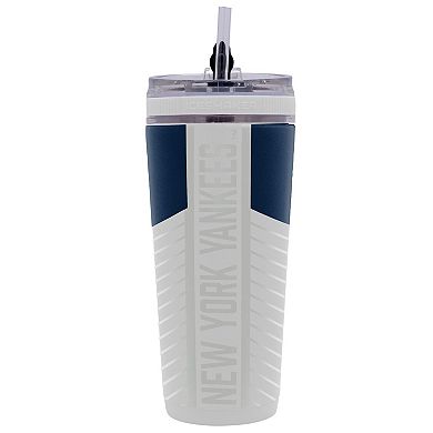 WinCraft New York Yankees 26oz 4D Flex Ice Shaker Bottle
