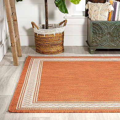 Lucia Classic Diamond Border Indoor/outdoor Area Rug