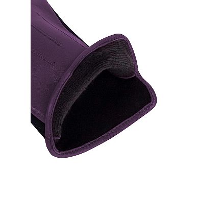 MIA Grip gloves made from premium lambskin and spandex with touch function