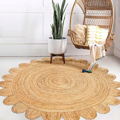 Petal Boho Jute Scalloped Circle Area Rug