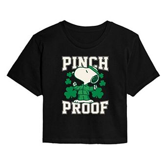Juniors' Peanuts Snoopy Pinch Proof Cropped Tee