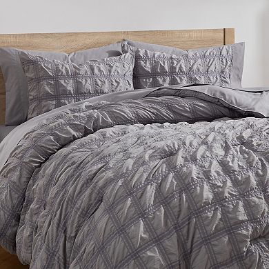 Nestl 7 Piece Modern Comforter Seersucker