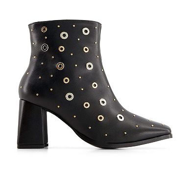 Andrea Women's Medium Heel Riveted Ankle Booties 88365