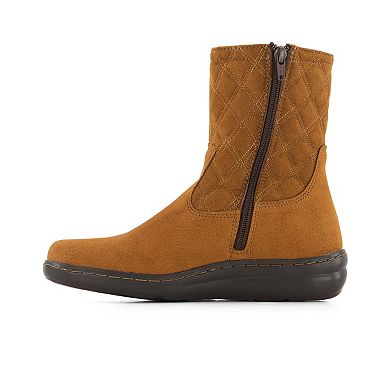 Andrea Women's Peachskin Touch Quilted Boots 90564