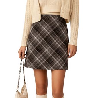 Women's Plaid A-Line Mini Skirt with Classic Check Pattern and Wool-Like Texture
