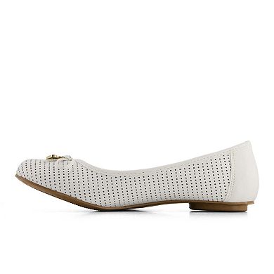 Andrea Women's Laser Cut Pattern Ballerinas 69431