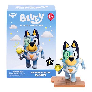 Bluey Studio Collection Surprise Blaster Bluey Collectible Figure