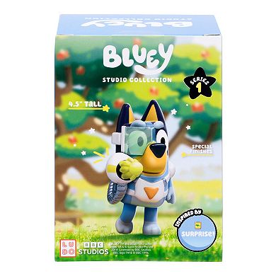 Bluey Studio Collection Surprise Blaster Bluey Collectible Figure