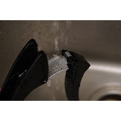 RSVP International Jona's Easy Clean Garlic Press