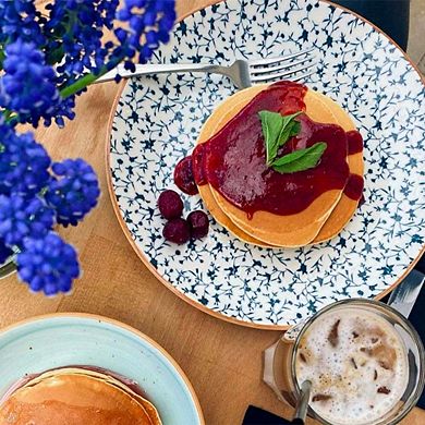 Calif dia.9" Round Decorated Porcelain Plate (Set of 4)