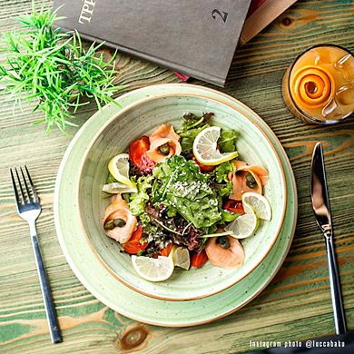 Therapy dia.9" h:2" 34 oz. Round Green Porcelain Bowl (Set of 4)