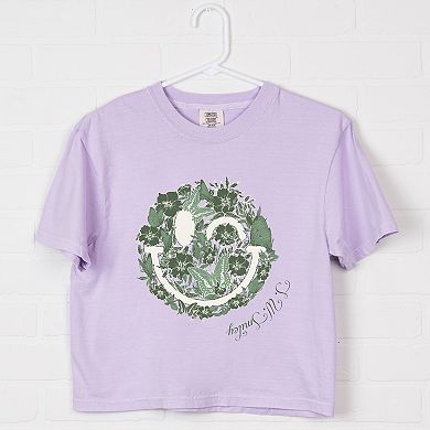 S.W.Smiley Green Floral Butterflies - Women's Boxy Crop Top Graphic T-Shirt