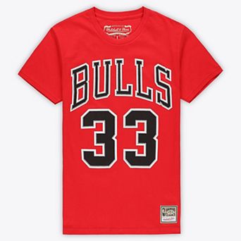 Unisex Mitchell & Ness Scottie Pippen Red Chicago Bulls Hardwood Classics Name & Number T-Shirt