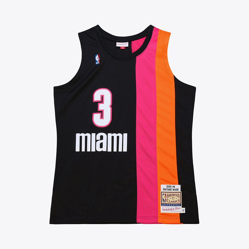 Men's Mitchell & Ness Dwyane Wade Black Miami Heat 2005-06