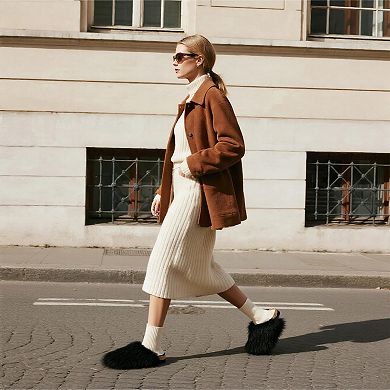 Luxurious Faux Fur Slip-On Sandals for Ultimate Comfort and Style