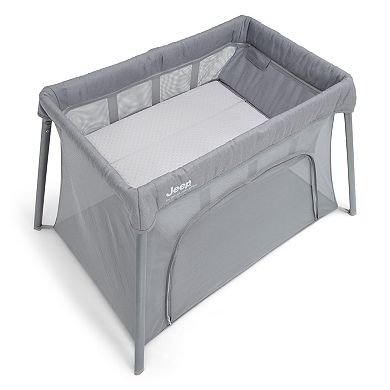 Jeep Horizon Compact Travel 2-in-1 Play Yard with Bassinet