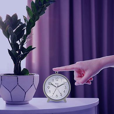 La Crosse Technology 5-Inch Silent Sweeping Quartz Metal Alarm Clock