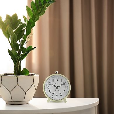 La Crosse Technology 5-Inch Silent Sweeping Quartz Metal Alarm Clock