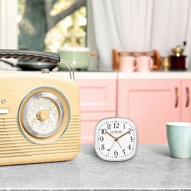 La Crosse Technology 3.35-Inch Silent Sweeping Analog Alarm Clock