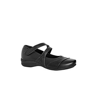 Avenue Women's Wide Width The Brooklyn Crossover Strap Flat
