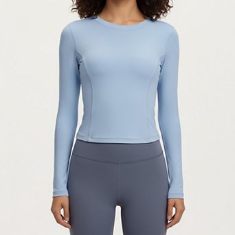 Women's Long Sleeve Fitted Active Top with Smooth Stretch Fabric Contoured Seaming
