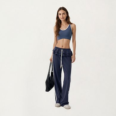 Women's Stretch Sports Bra with Scoop Neckline Contrast Trim