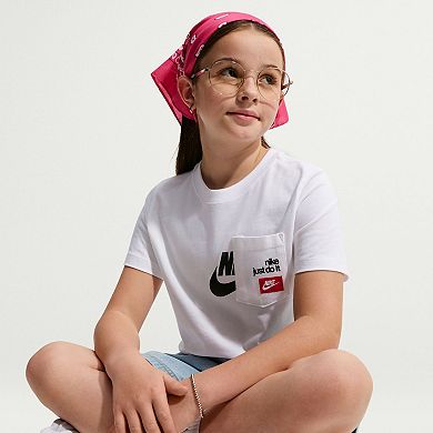 Kids 8-20 Nike Sportswear T-Shirt