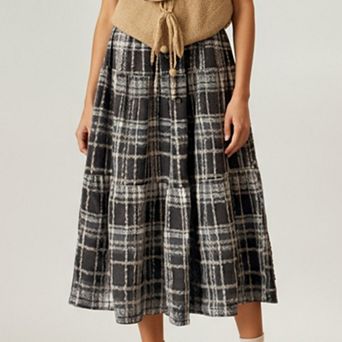 Women's High Waist Plaid Midi Skirt with Soft Textured Fabric and Tiered A-Line Silhouette
