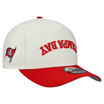 Men's New Era Cream Tampa Bay Buccaneers Upside Down 9FIFTY A-Frame Snapback Hat