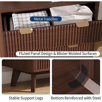 32" Width Modern Nightstands, Fluted Nightstand 3 Drawer Bedside Table Nightstand