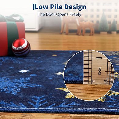 Washable Christmas Snowflake Rug, Non-Slip Low Pile Holiday Mat for Indoor Decor