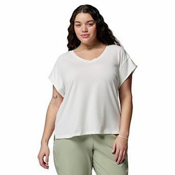 Plus Size Columbia V-Neck Short Sleeve Tee