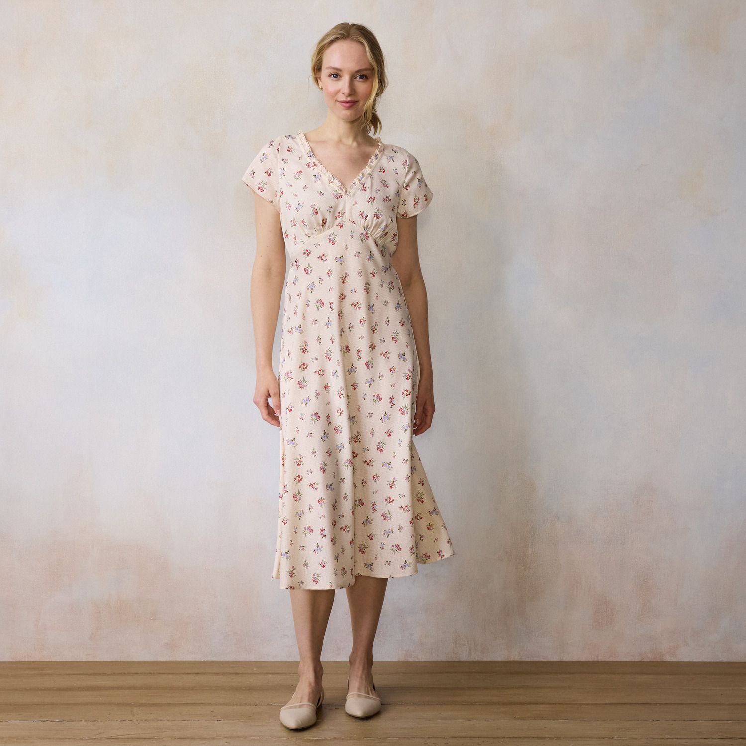 Женские платья LC Lauren Conrad Petite LC Lauren Conrad Empire Midi Dress