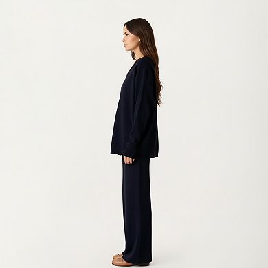 Women' s Maternity Relaxed Fit Long Sleeve V-Neck Top and Soft Wide-Leg Lounge Pants Set