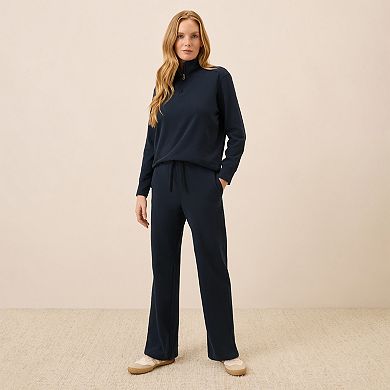 Roam Travel Quarter Zip