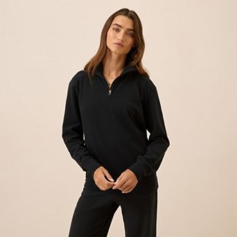 Roam Travel Quarter Zip