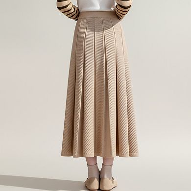 Women's Textured Diagonal-Rib Pleated Midi Skirt with Structured Panels and Soft A-Line Silhouette