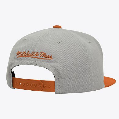 Men's Mitchell & Ness Gray/Orange Oregon State Beavers Plaid OG Snapback Hat