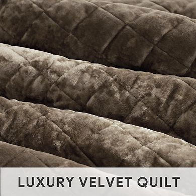 Luxury Velvet Quilt Set - Ultra Soft, Durable, Easy Care, Elegant Design for All Seasons
