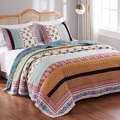 Quilted Bedding Set 3-Piece King/Cal King, 95% Cotton 5% Polyester Velvet Embellishment