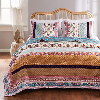 Quilted Bedding Set 3-Piece King/Cal King, 95% Cotton 5% Polyester Velvet Embellishment