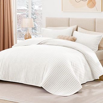 Luxury Velvet Quilt Set - Striped Pattern, Lightweight, All-Season, 3 pc