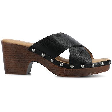 Journee Silvana Women's Round Toe Block Heel Clogs