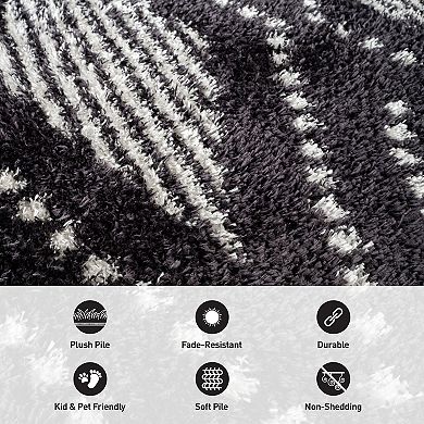 World Rug Gallery Geometric Shag Throw, Area or Runner Rug