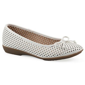 Cliffs by White Mountain Carris Women's Ballet Flats