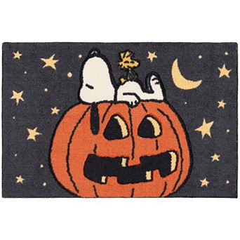 Celebrate Together™ Peanuts Snoopy Jack-O-Lantern Carved Throw Rug