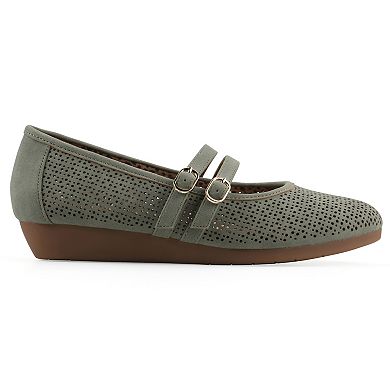 Cliffs by White Mountain Rivian Women's Mary Janes with Round Toe & Adjustable Strap