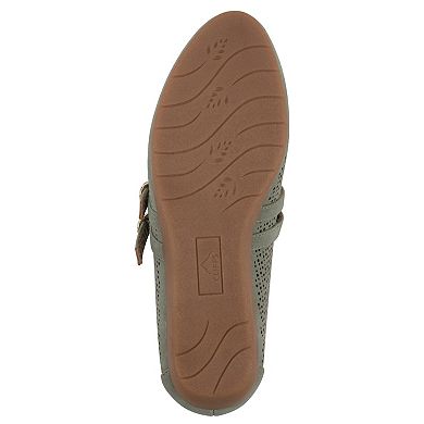 Cliffs by White Mountain Rivian Women's Mary Janes with Round Toe & Adjustable Strap